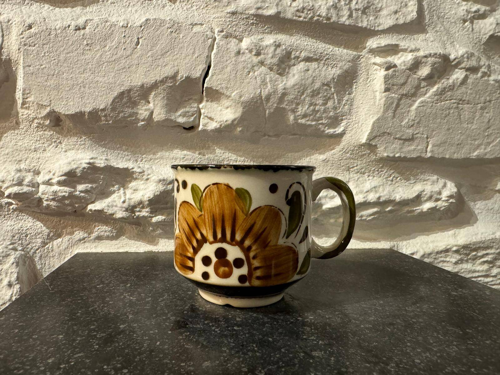 Boch La Louvière cups - Paradiso series