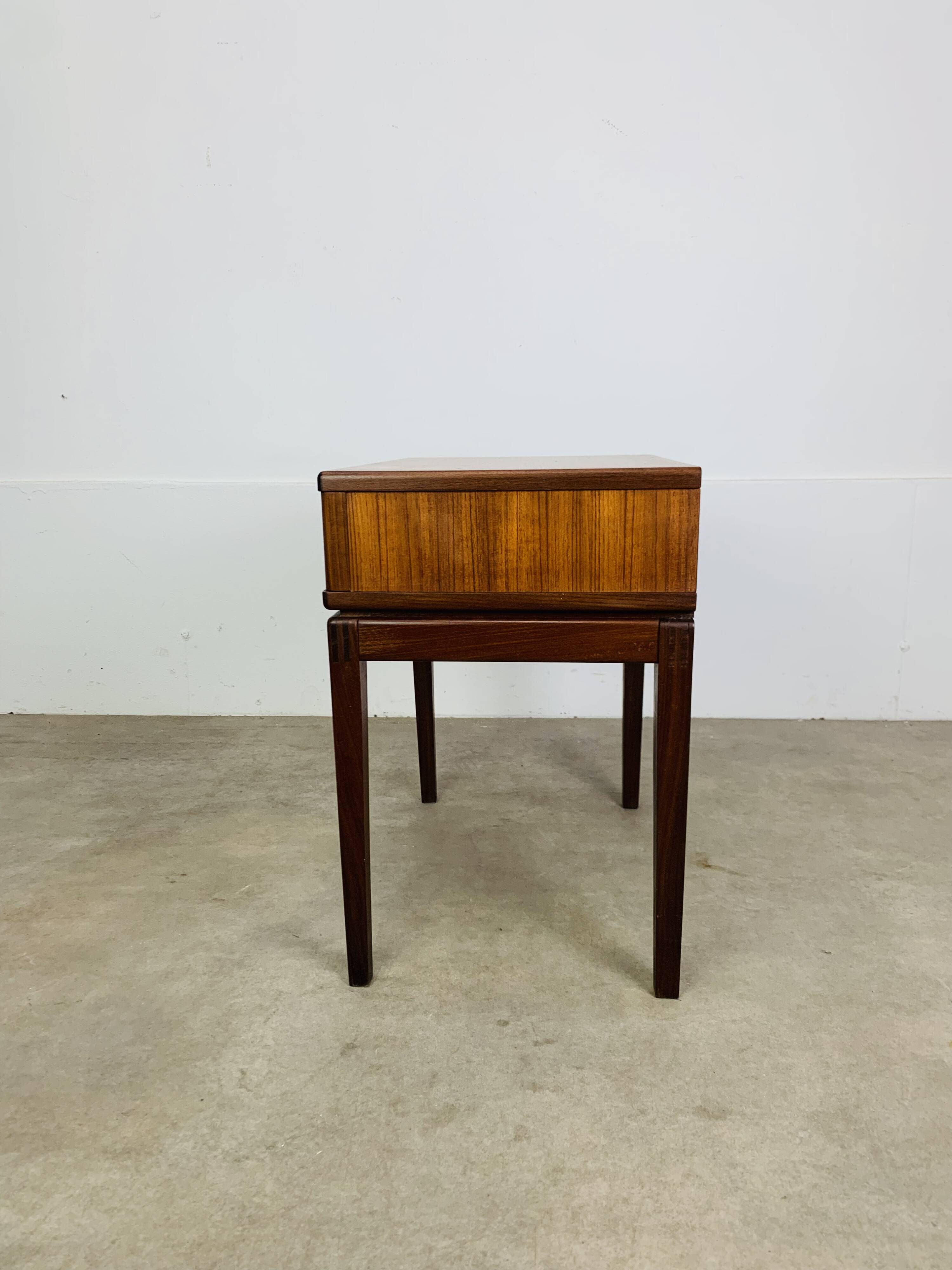 Chevet scandinave en teck, années 60