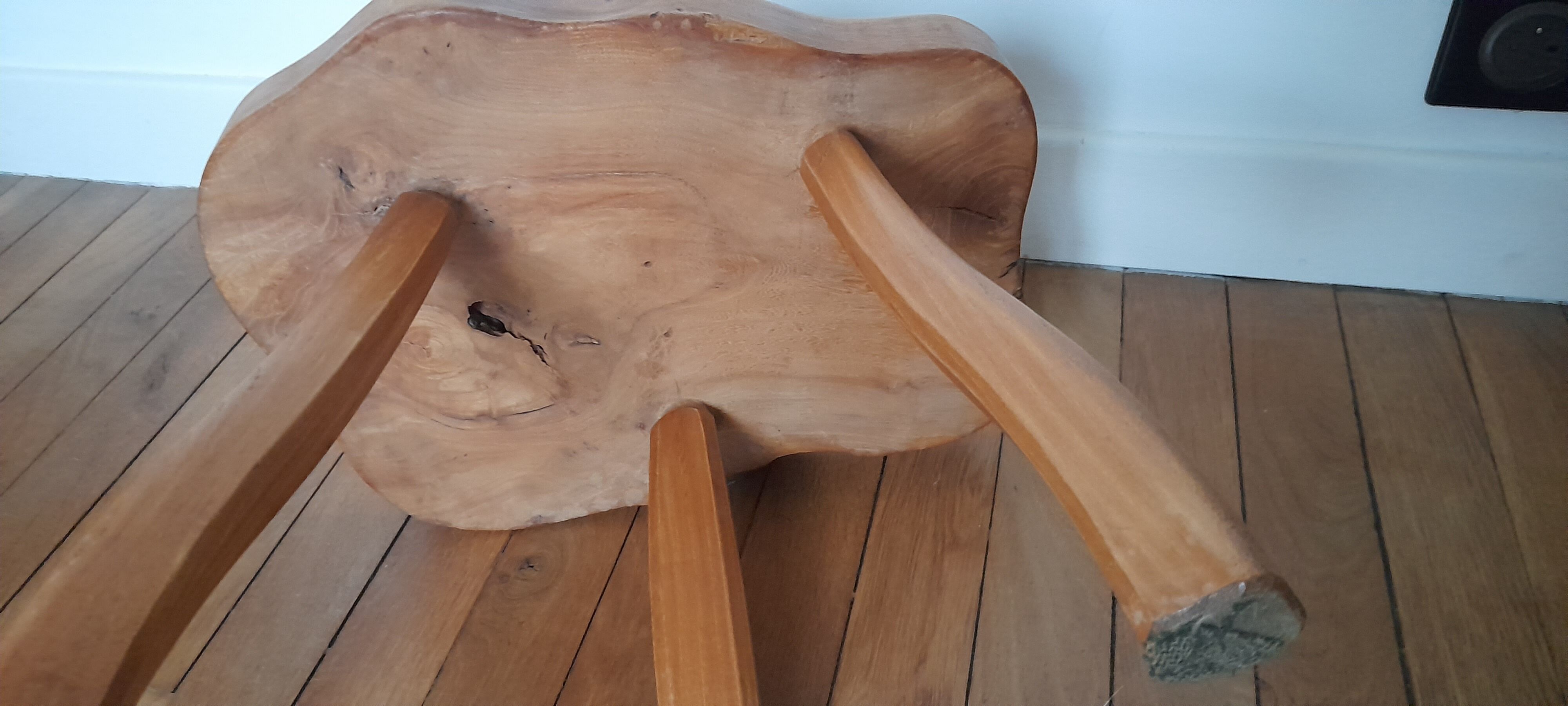 Brutalist tripod stool in solid elm