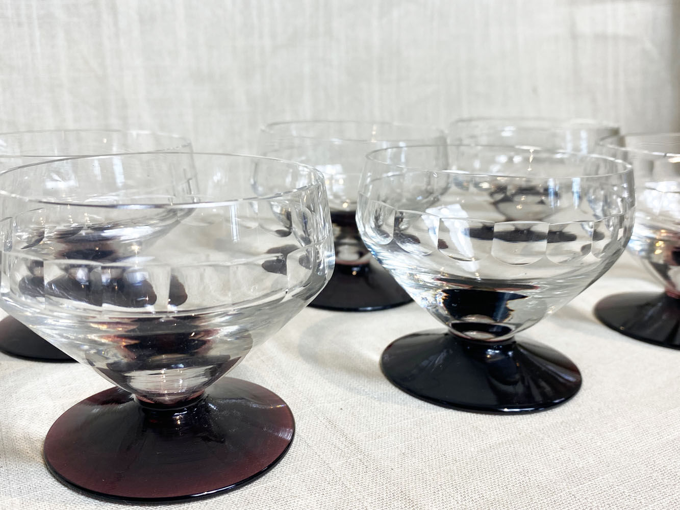 6 Art Deco glasses, purple foot
