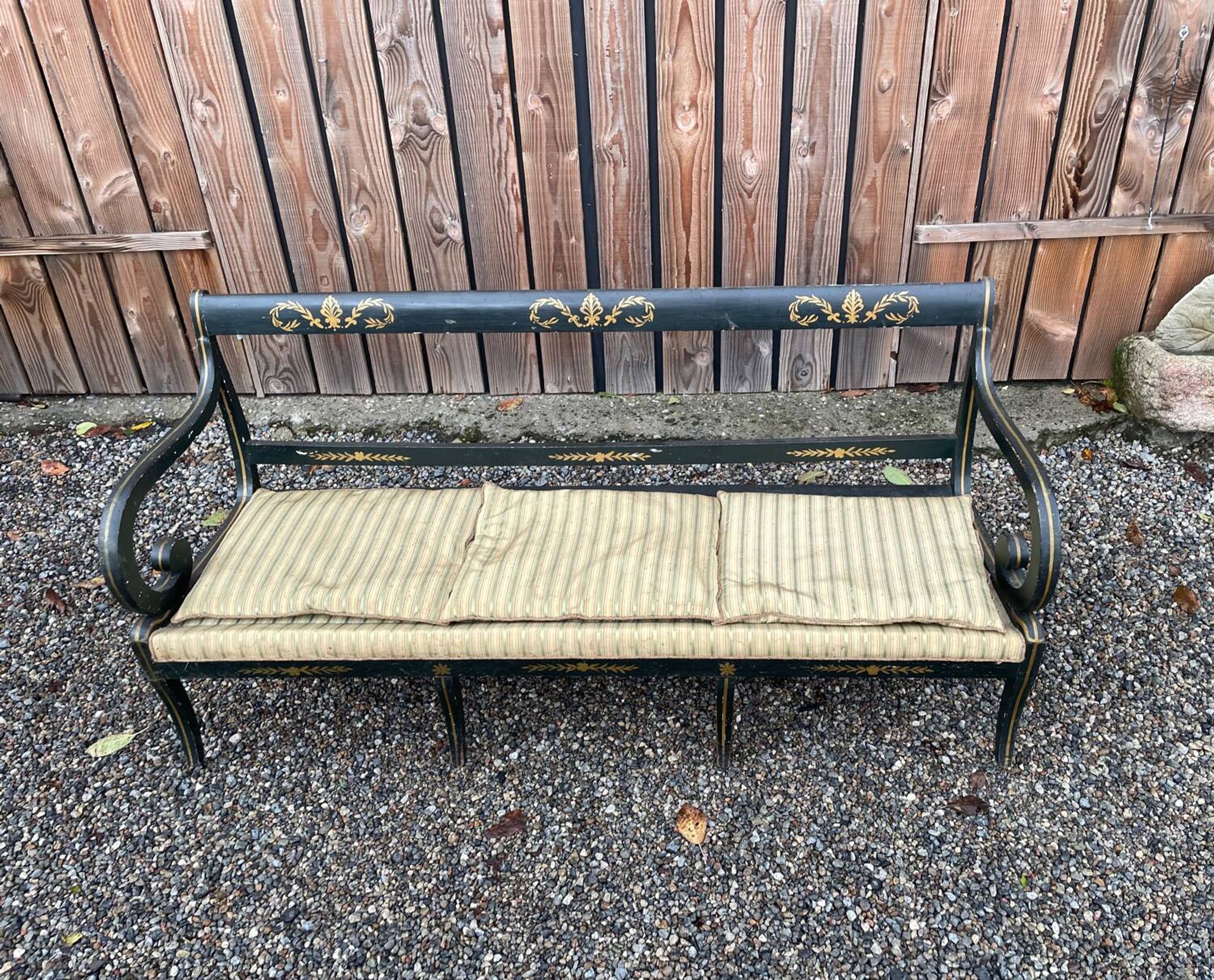 Rare painted bench or sofa from the 19th century