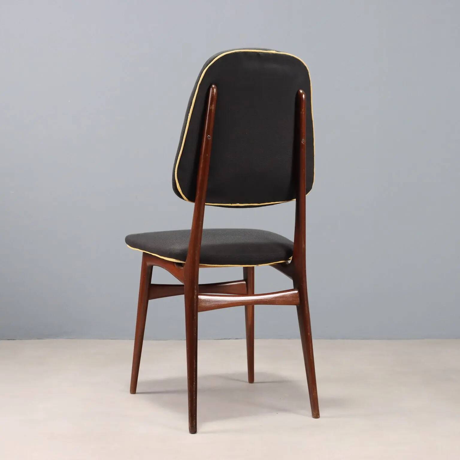 Vintage chair in fabric and foam, design, Italy, 1960s