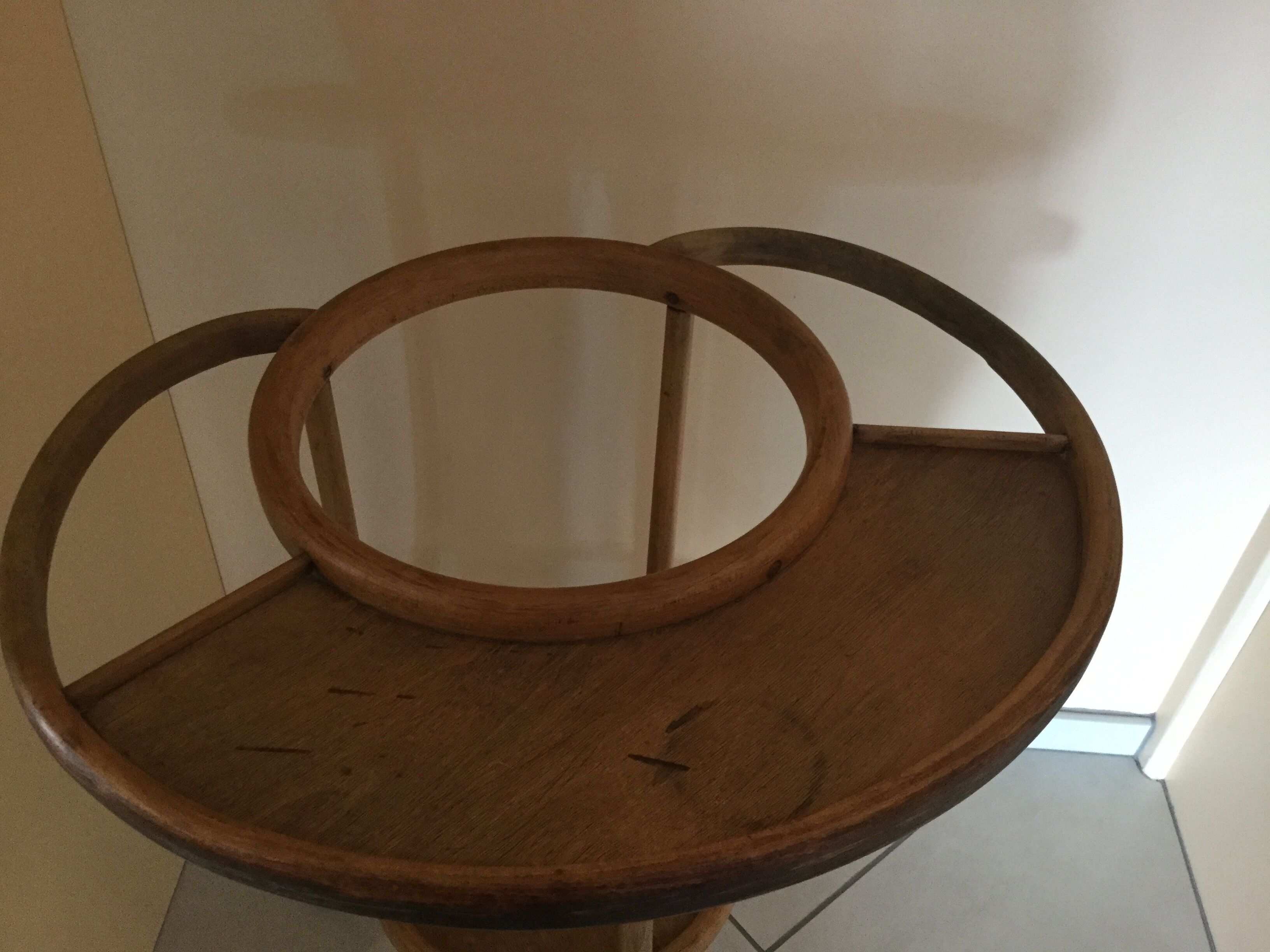 Baumann toiletry furniture