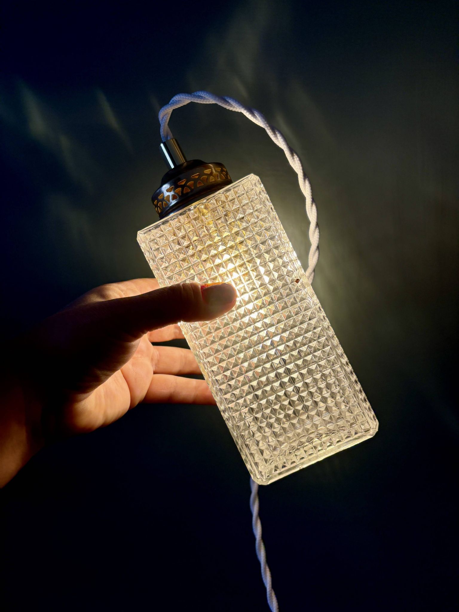 Baladeuse ou lampe à poser globe vintage en verre