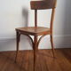 Chaise bistrot en bois clair