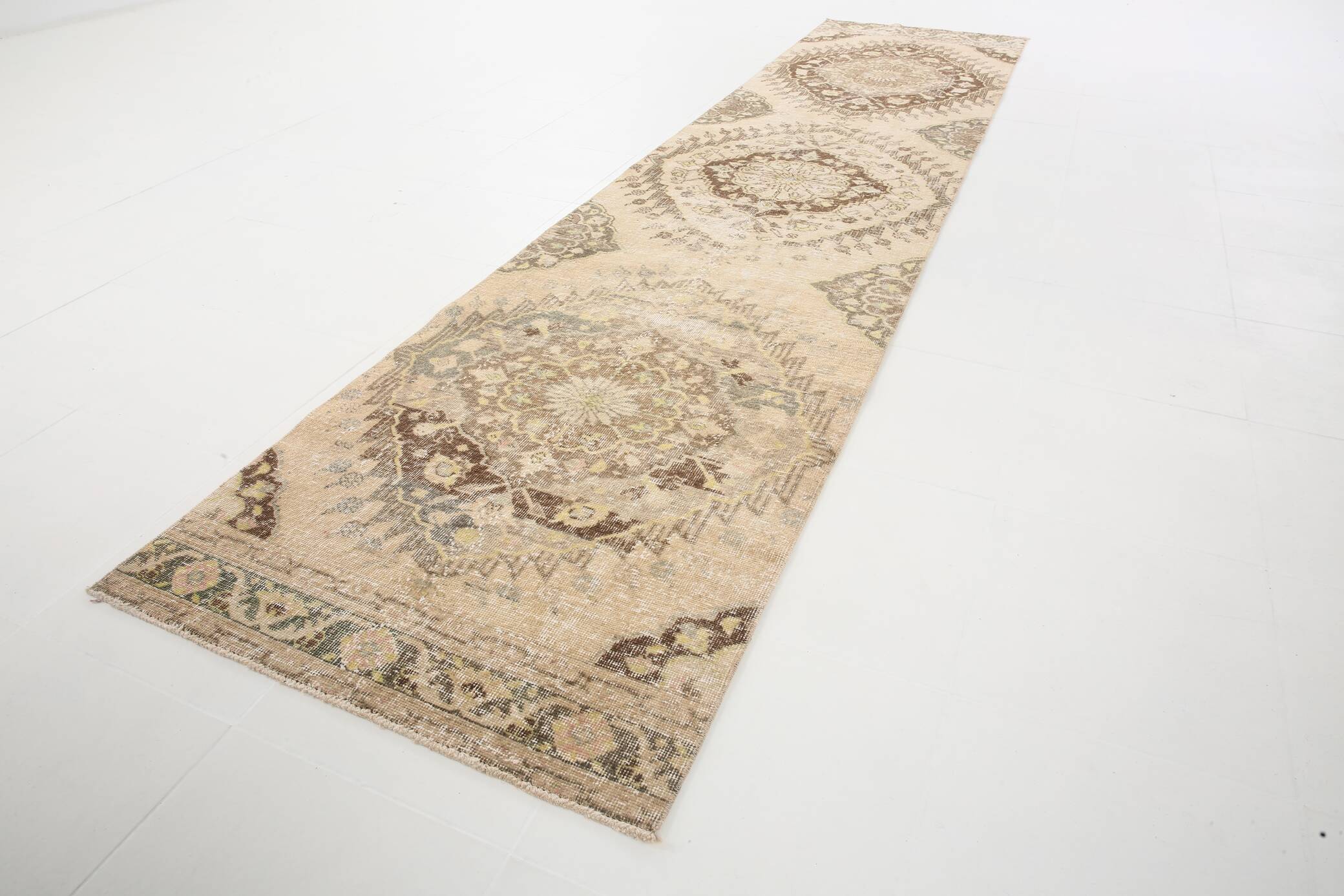 3x13 Persian Cream & Brown Oriental Vintage Runner Rug, 91x392Cm