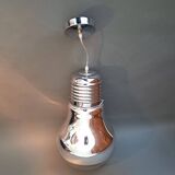 Suspension in the shape of a silver bulb.