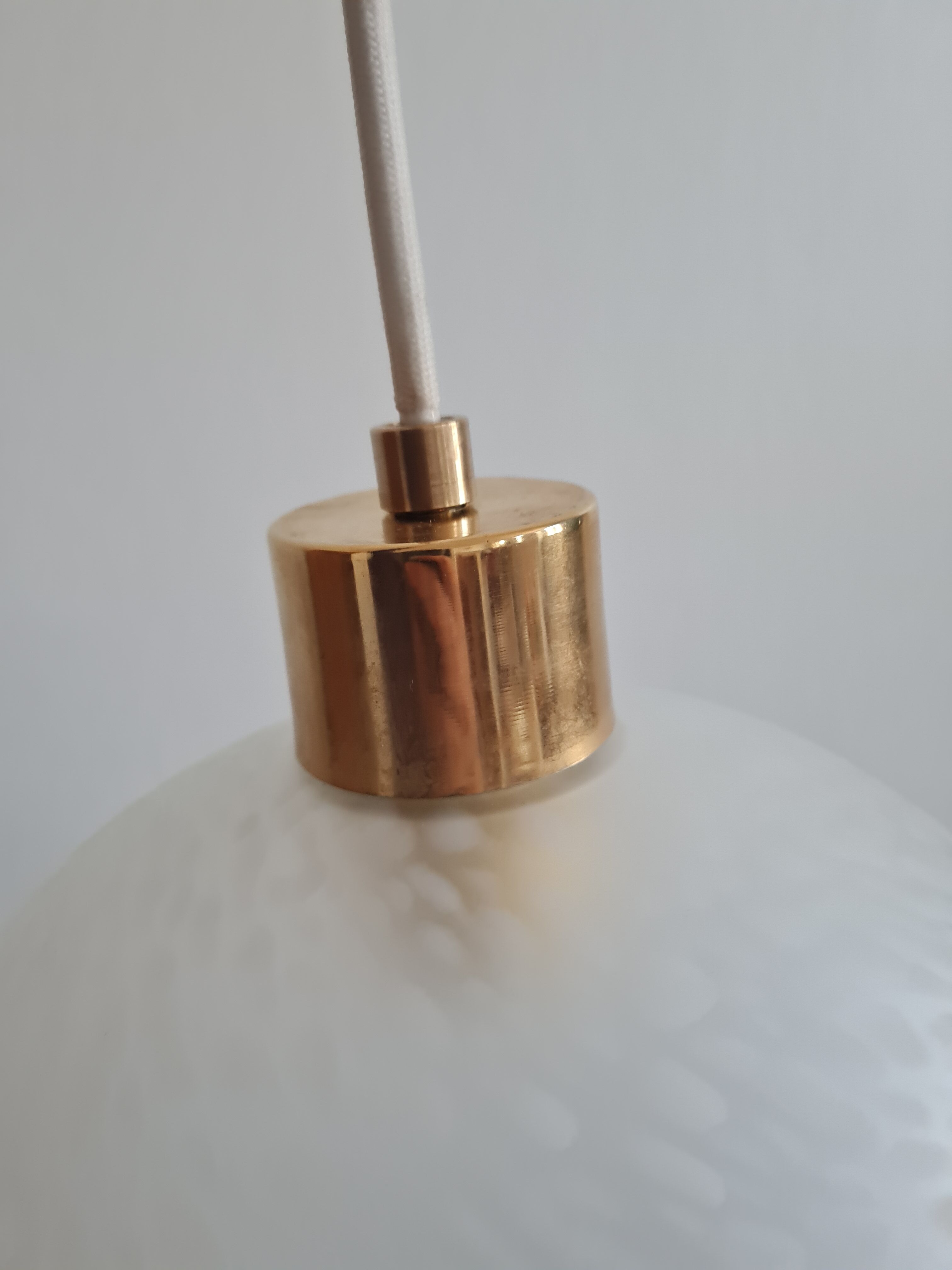 Suspension ball in clichy glass