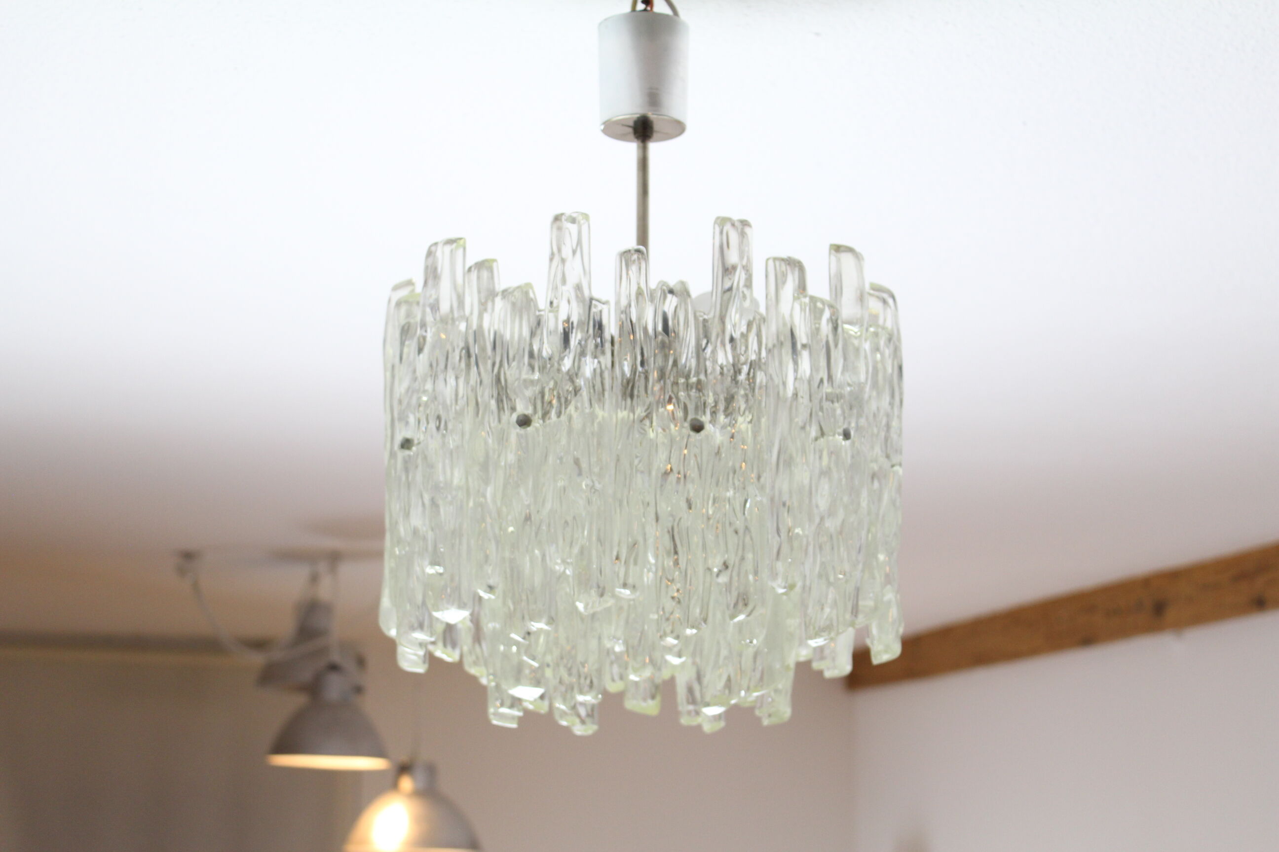 "Ice" chandelier in Lucite from Kalmar, Austria, 60 's, Plexiglas