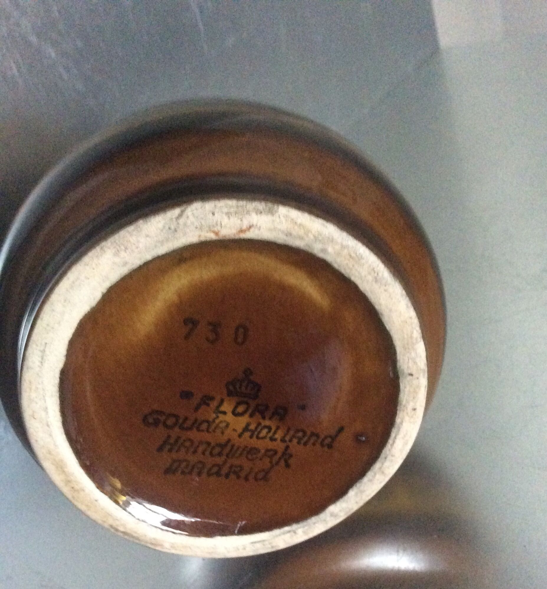 Gouda Holland ceramic vase 70s