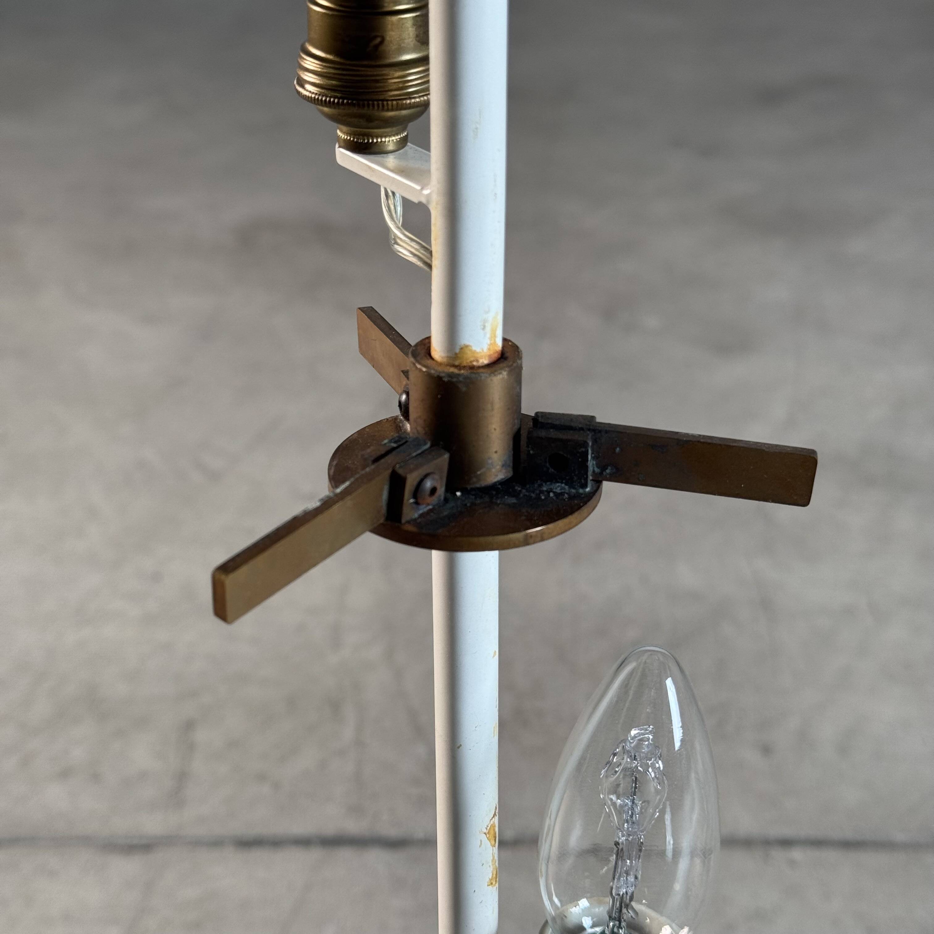 Sfumato Glass Floor Lamp Model “LT316” by Carlo Nason, 1960s