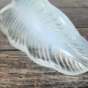Opalescent glass leaf knife holder