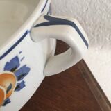 Plate with two handles stamped