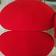 Paire de fauteuils rouges