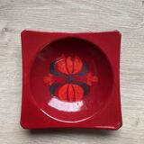Vintage ashtray in enamelled sheet metal in red tones with floral decor from the 60s