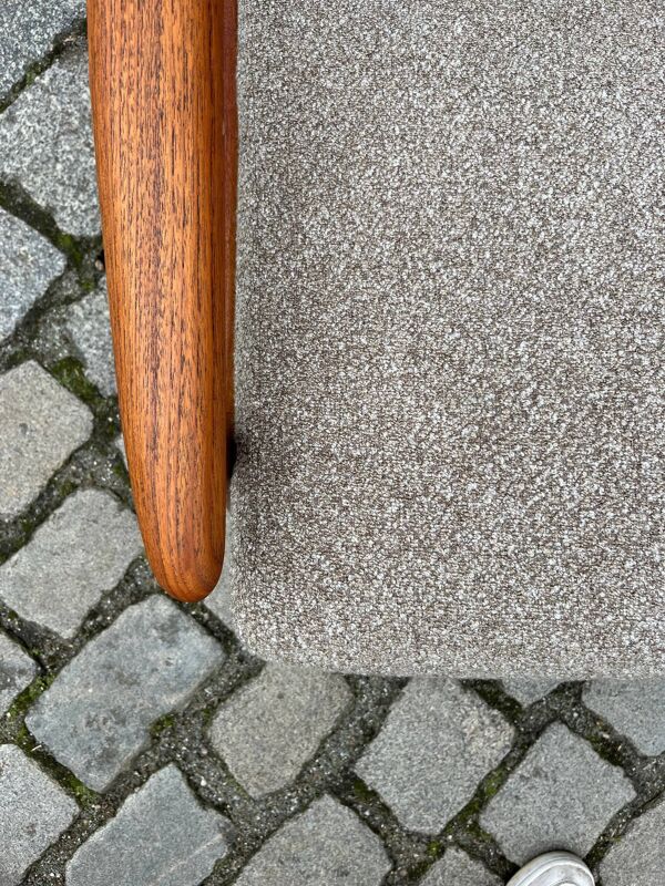 Fauteuil en teck et tissu beige, Danemark