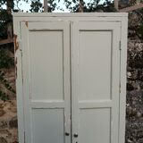 Armoire parisienne