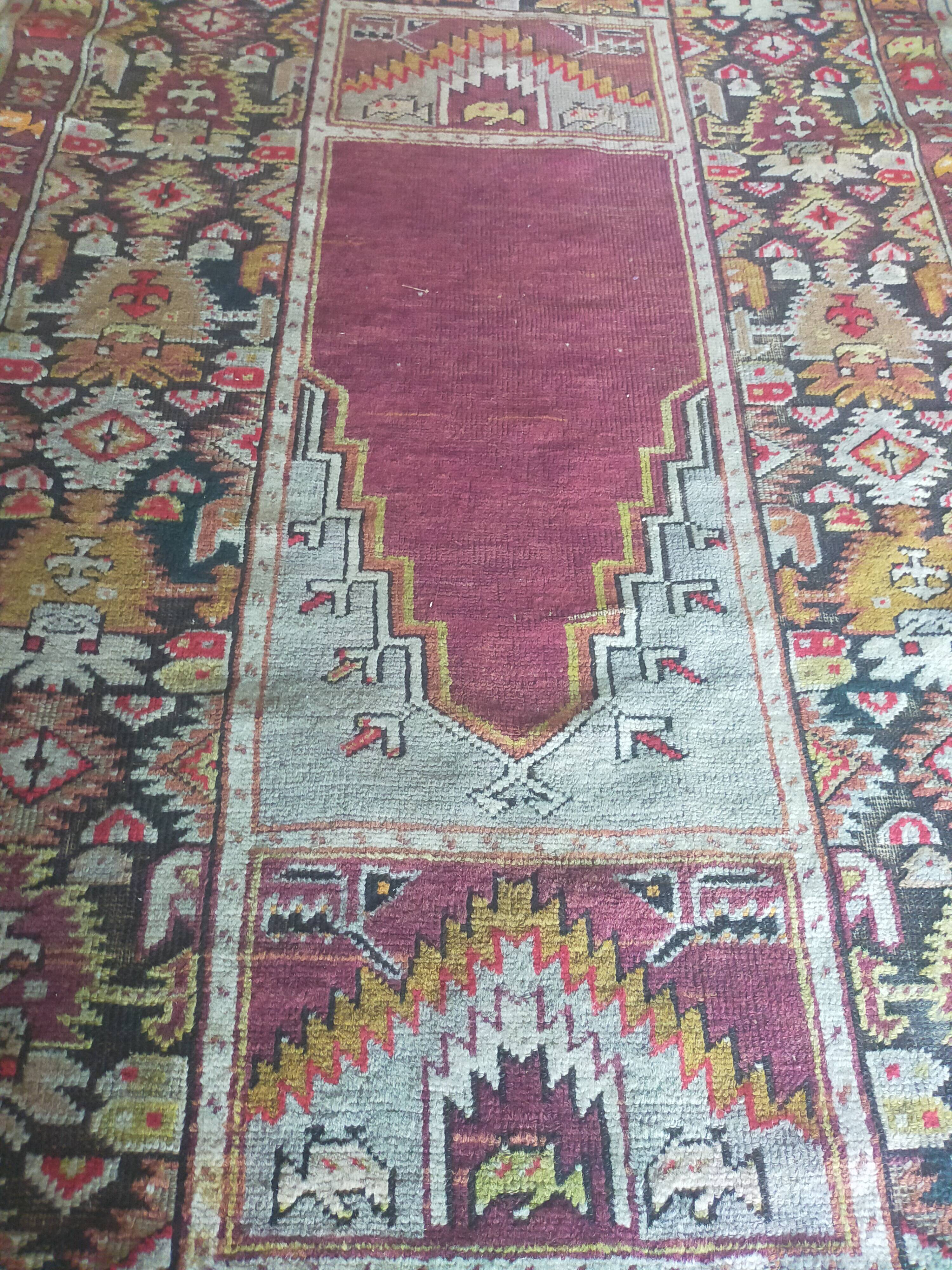 Kilim carpet 187 x 114