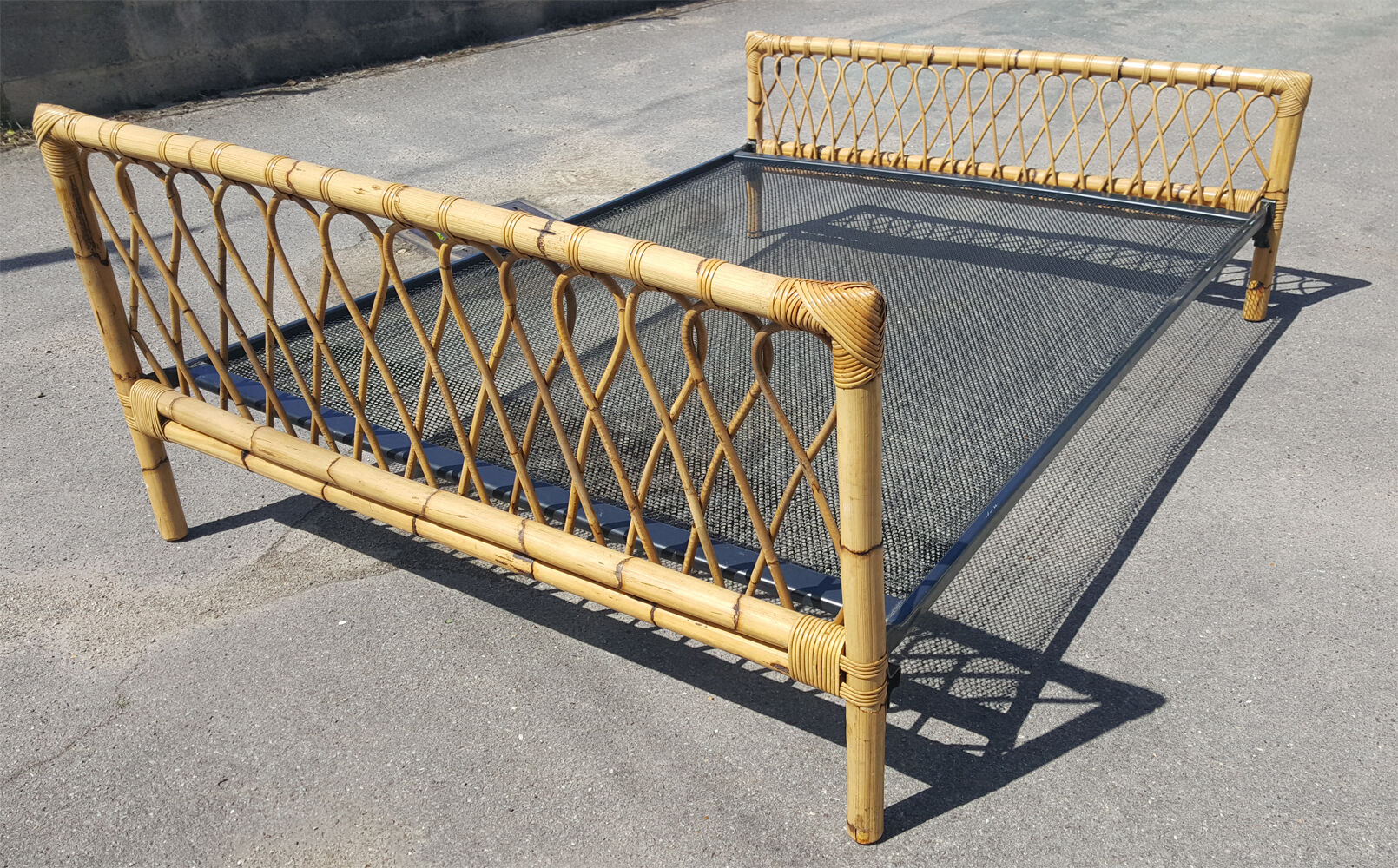 double bed bamboo and rattan vintage, years 60