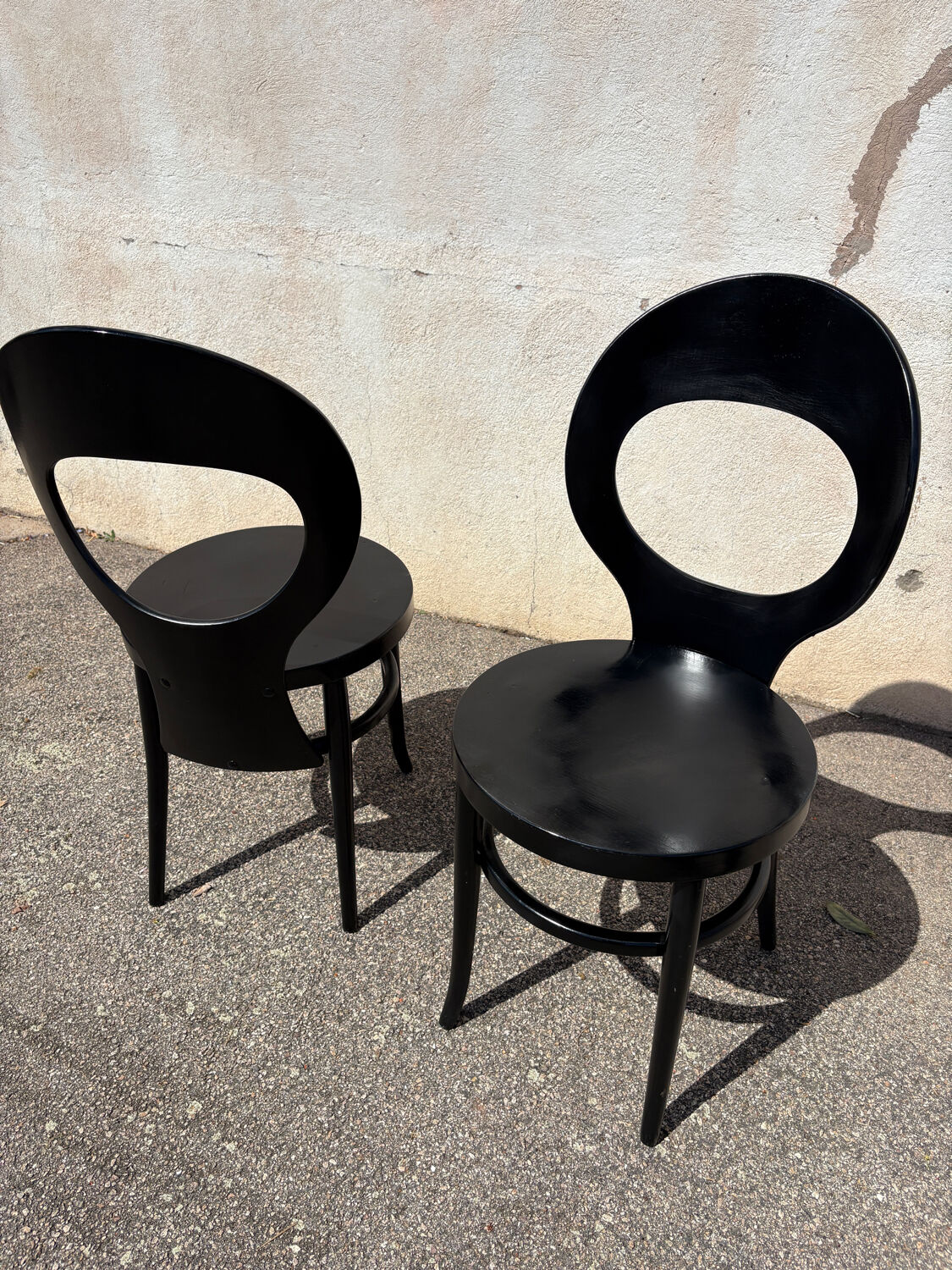 Two black seagull Baumann chairs