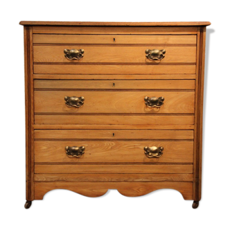 Old English chest of the 1930s