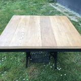 Dining table "Singer"