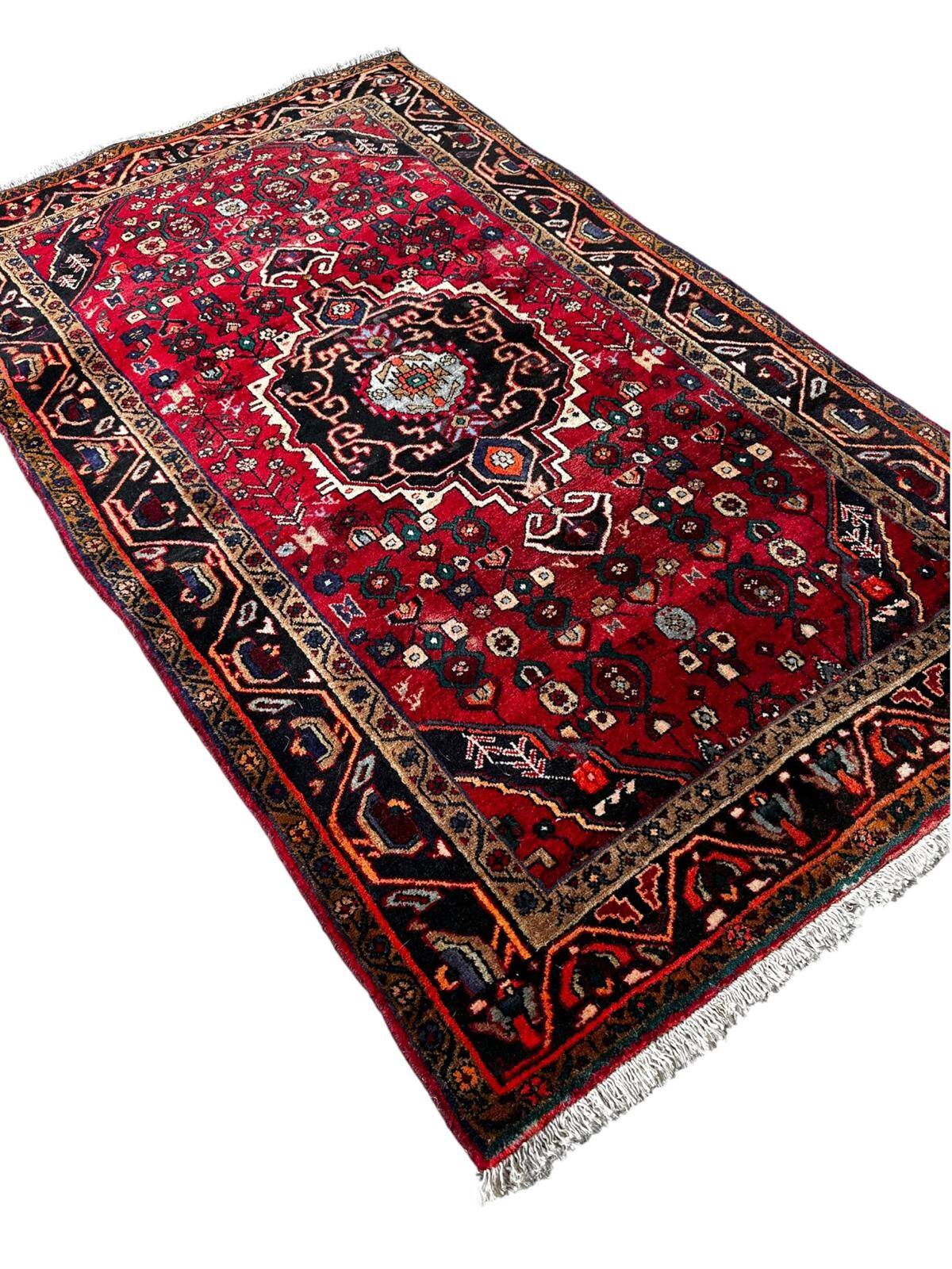 Handmade Hamadan rug 125cm x 210cm