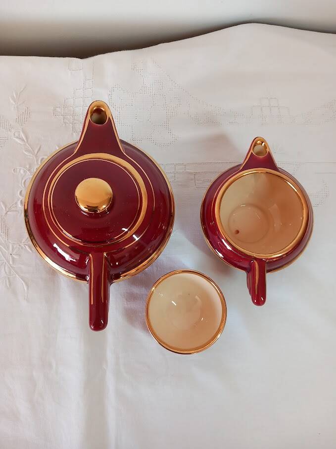 Art Deco tea set
