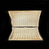 Wicker magazine rack years 69/70 TBE