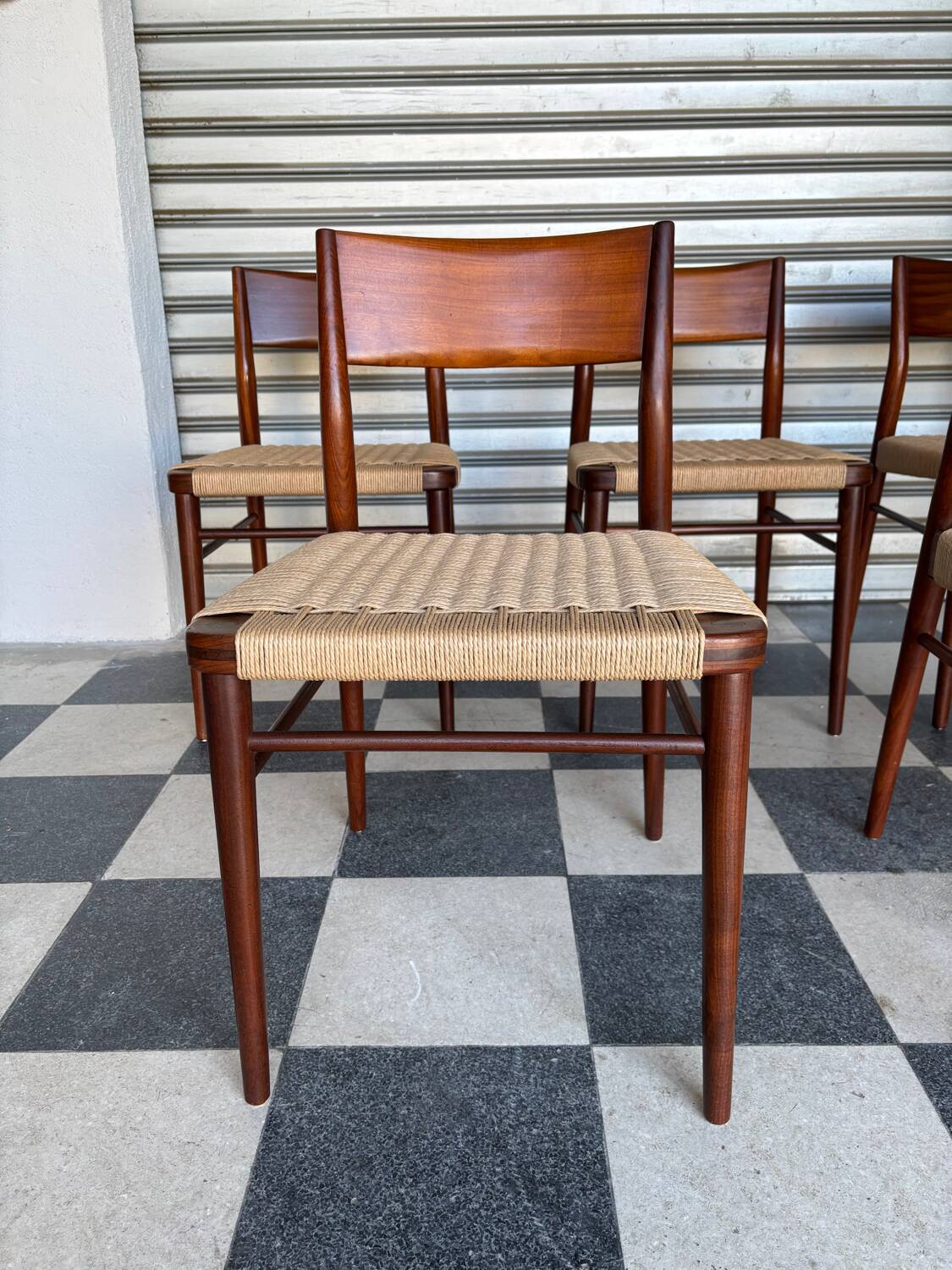 Set of 5 chairs from the 1950s designed by Georg Leowald.