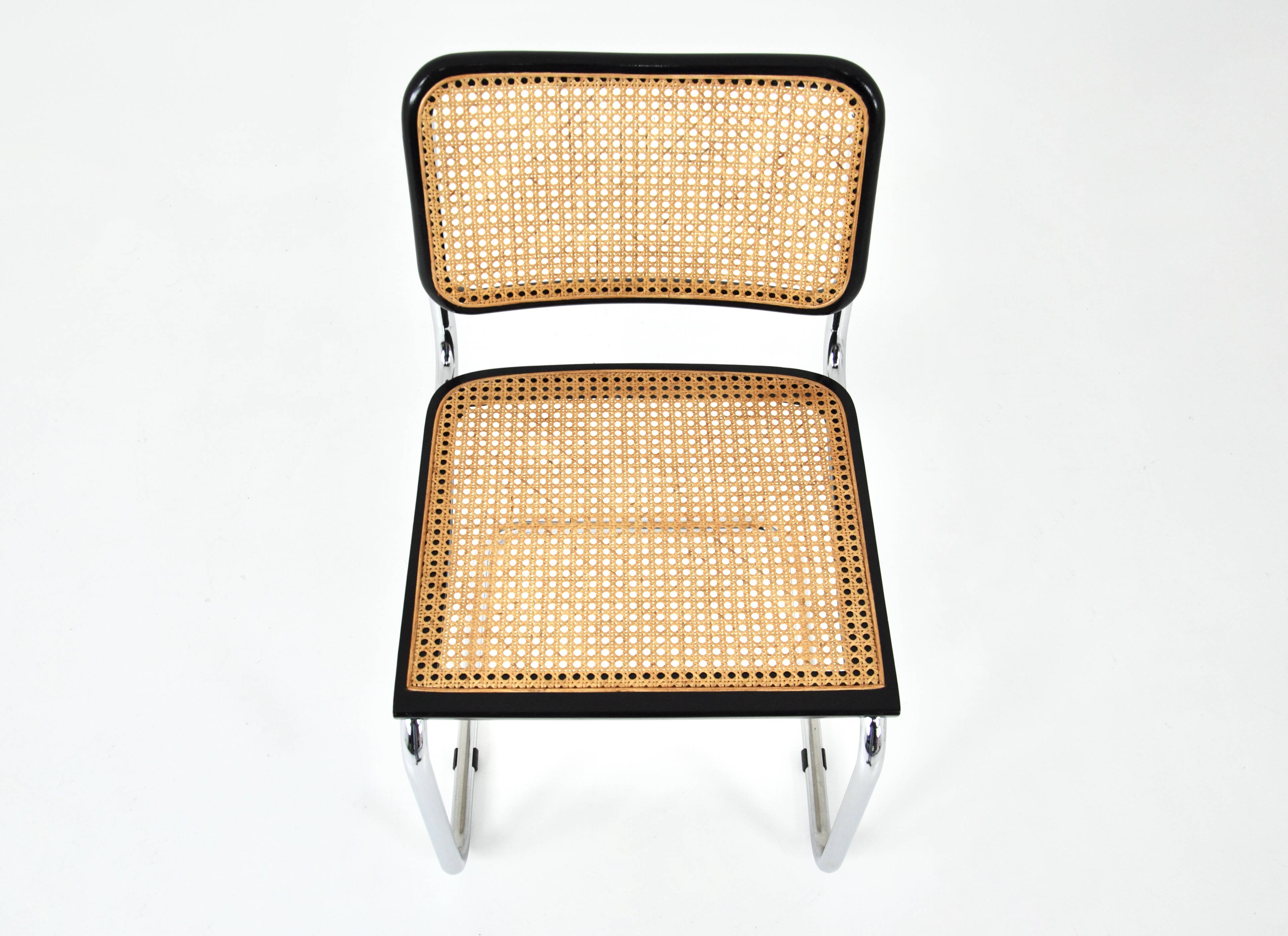 Set of 8 Style B32 dining room chairs by Marcel Breuer