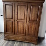Armoire penderie merisier style Louis Philippe
