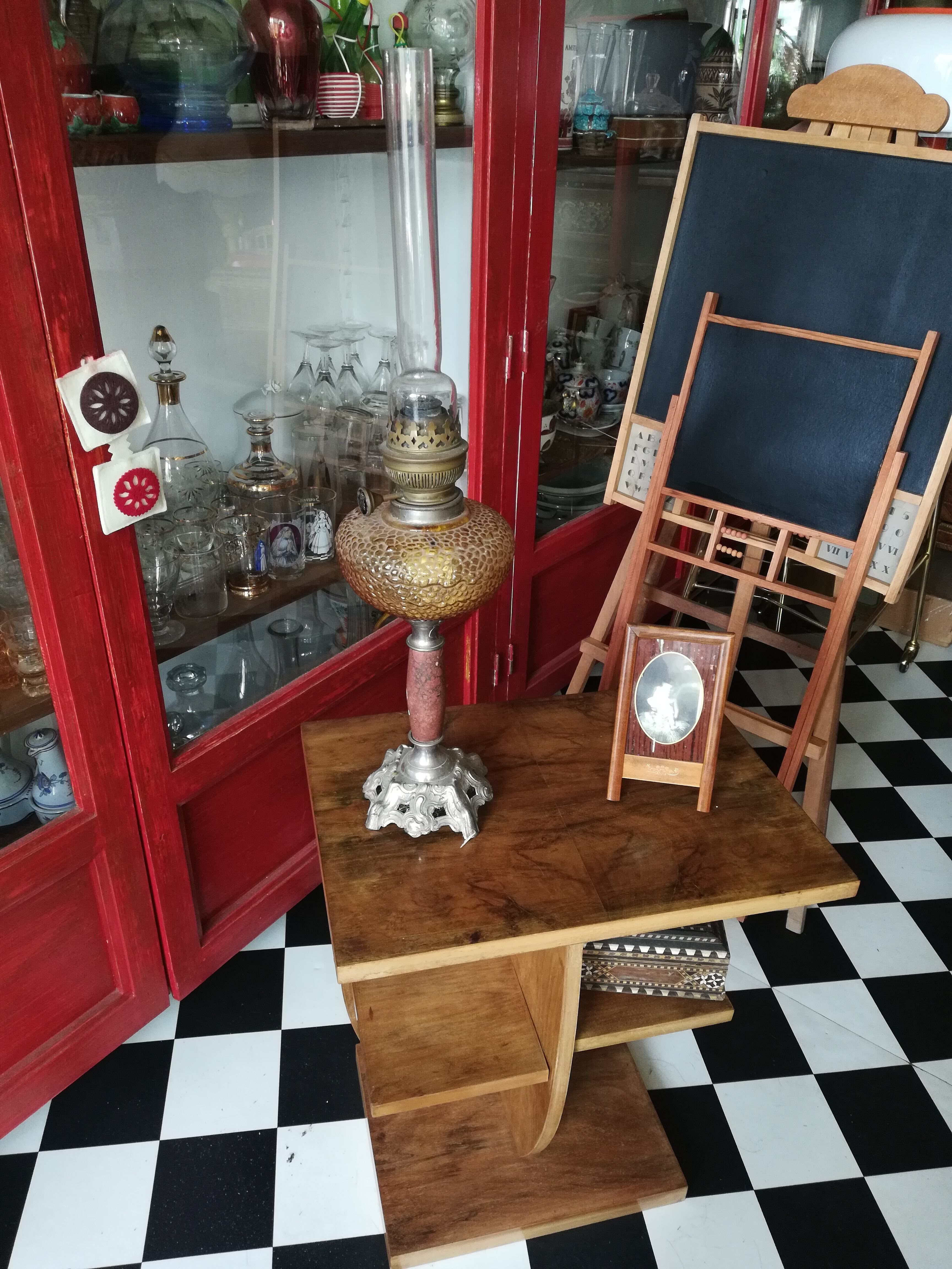 Oil lamp