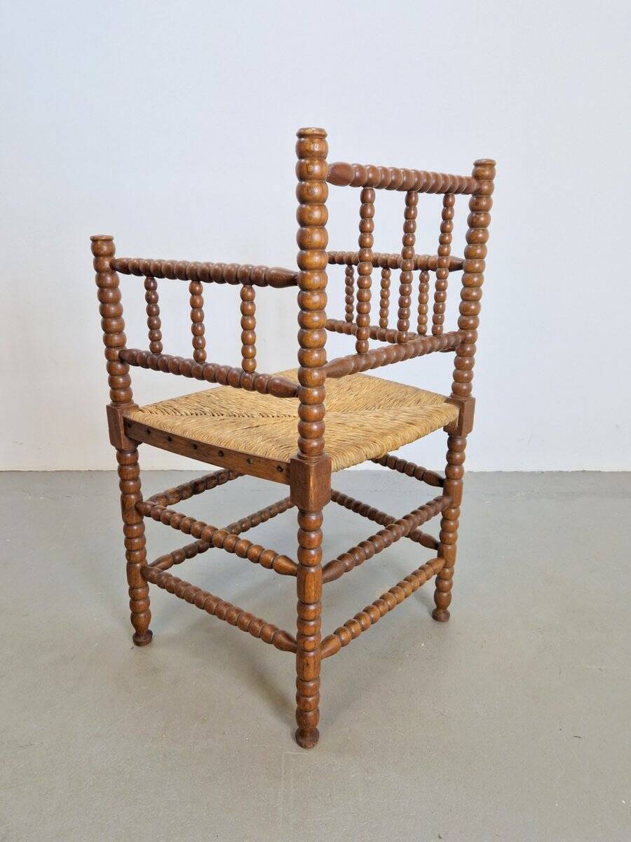 Mid-Century Arts and Craft Oak Bobbin Chair with Rush Seat, 1930s