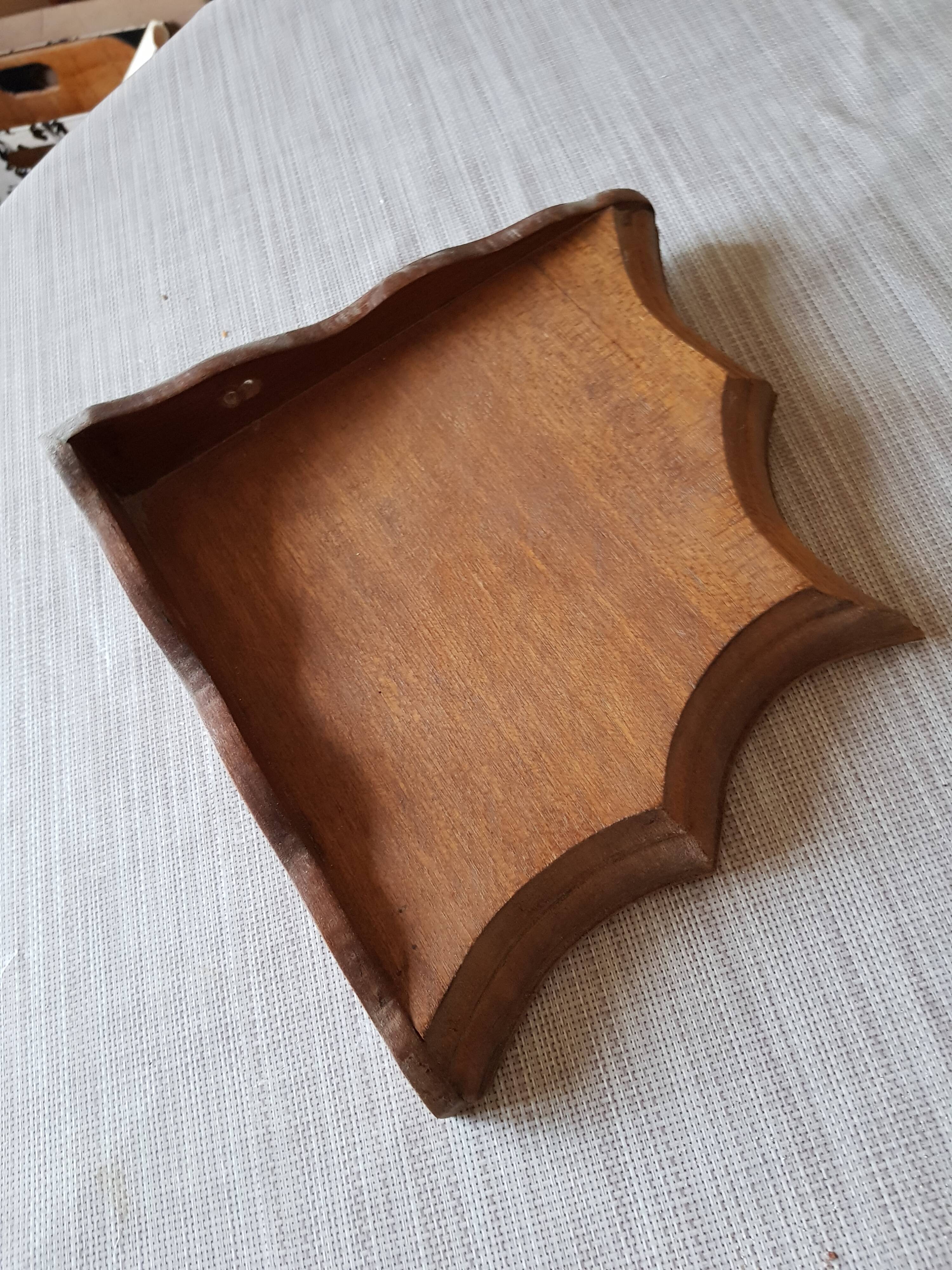 Wooden wall corner shelf