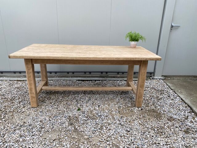 Stripped farmhouse table 180 cm