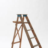 Wooden painter's stepladder