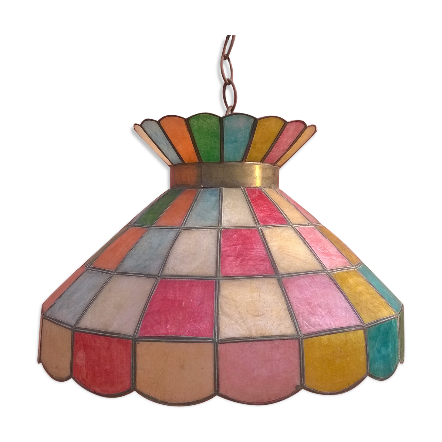 Multicolored mother-of-pearl chandelier