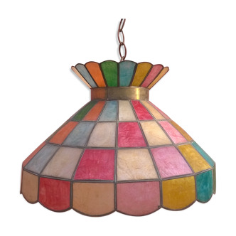 Suspension en nacre multicolore