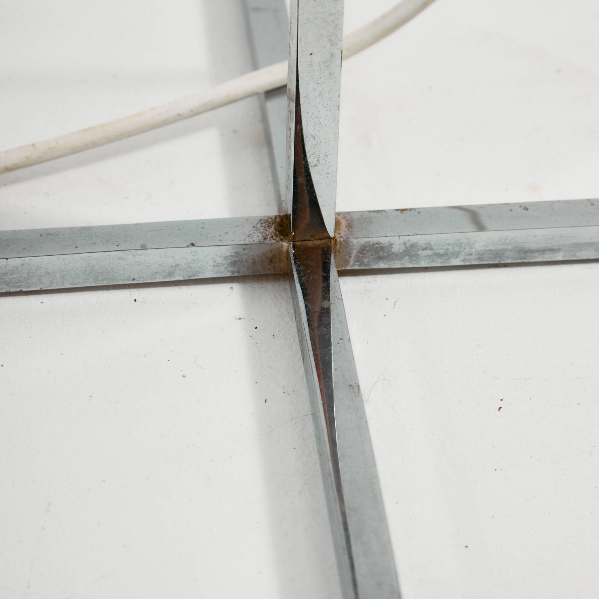 Lampadaire chromé