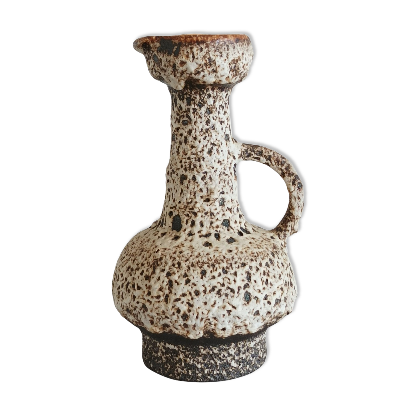 Ceramic vase