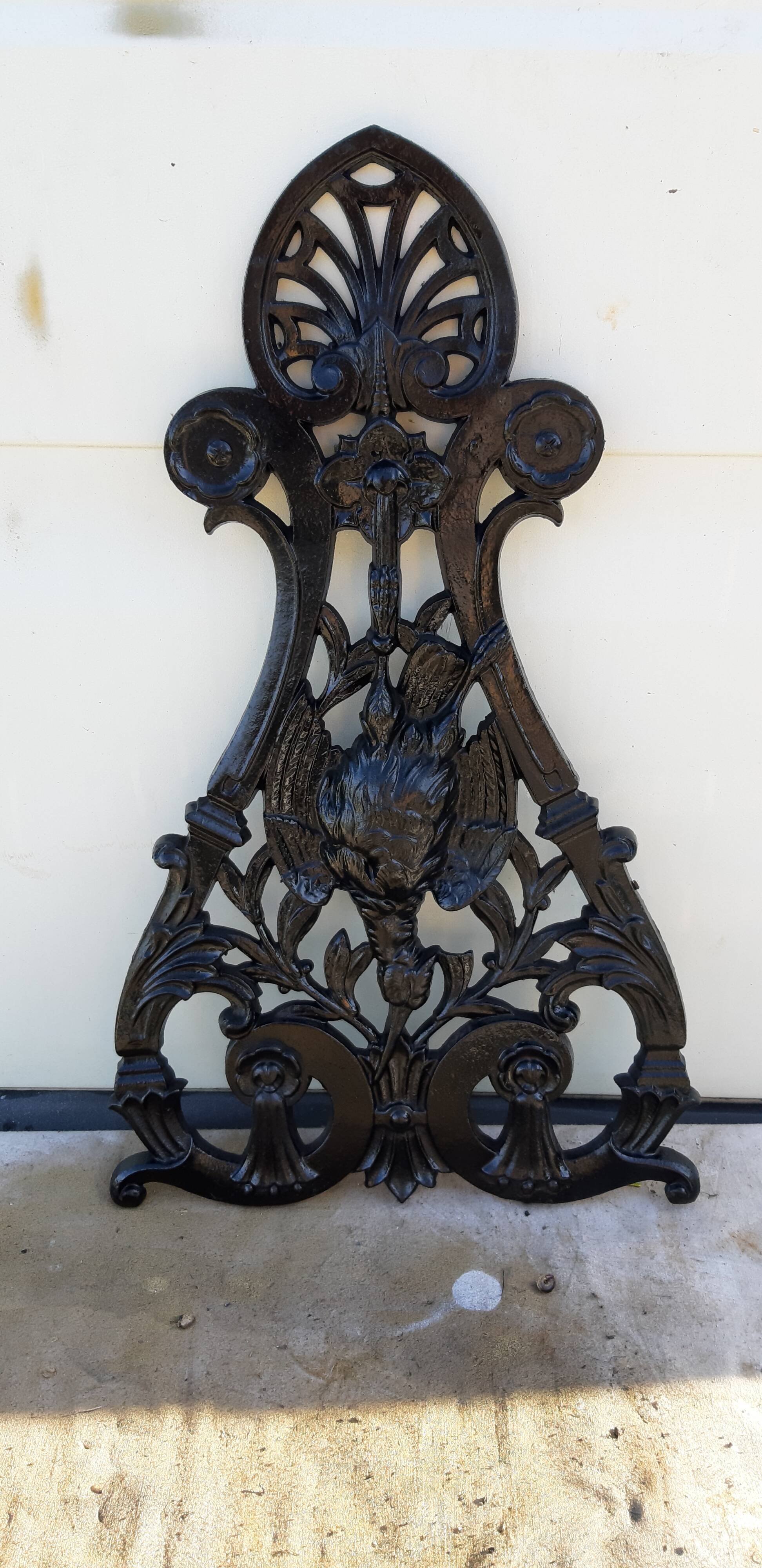 Deco cast iron 19th