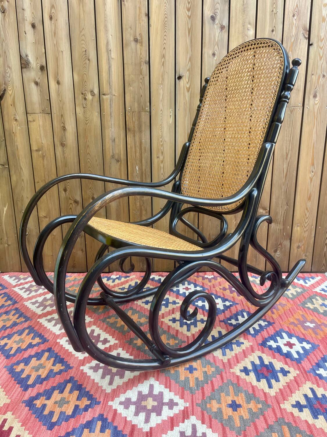 Rocking chair
