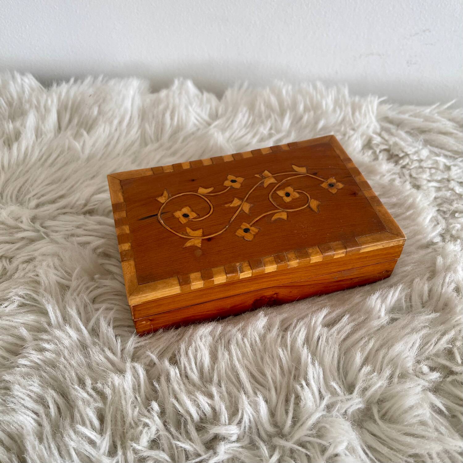 Wooden jewellery box