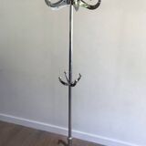 Designer coat rack in riveted chrome. Yasuaki Sasamoto "Dulton" Askilik