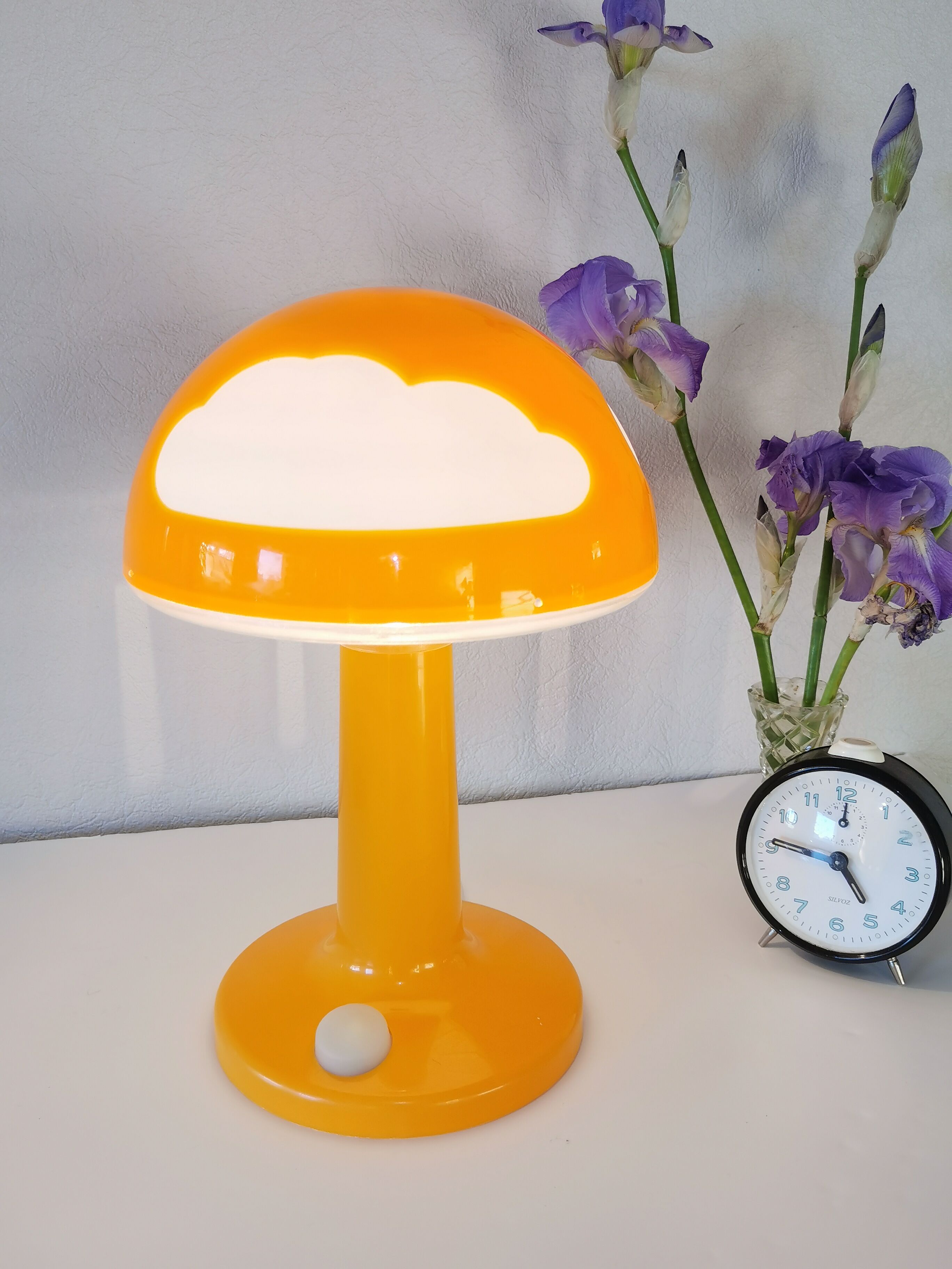 Mushroom lamp, orange cloud Skojig, henrik preutz design for Ikea, 1990