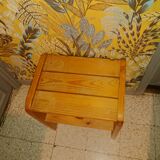 Bedside tables in solid wood pine color varnished honey