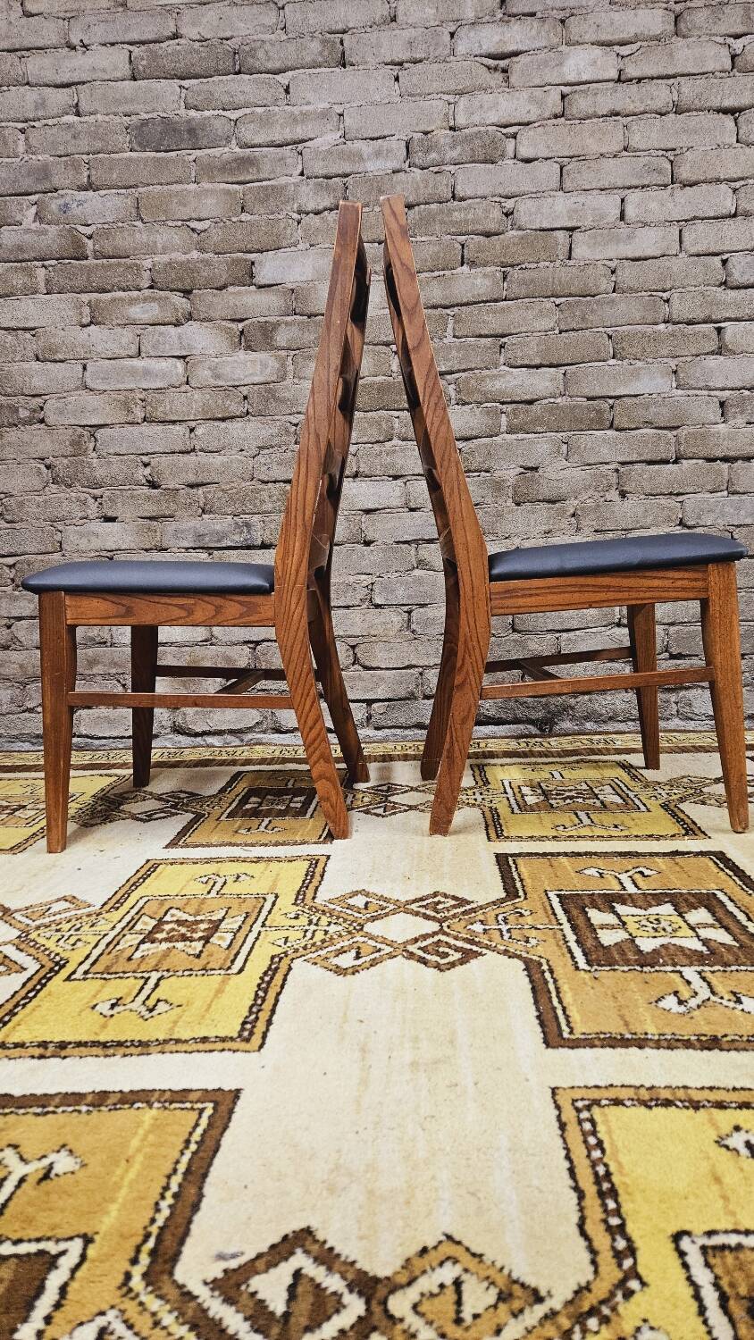 Pair of Scandinavian chairs 1970