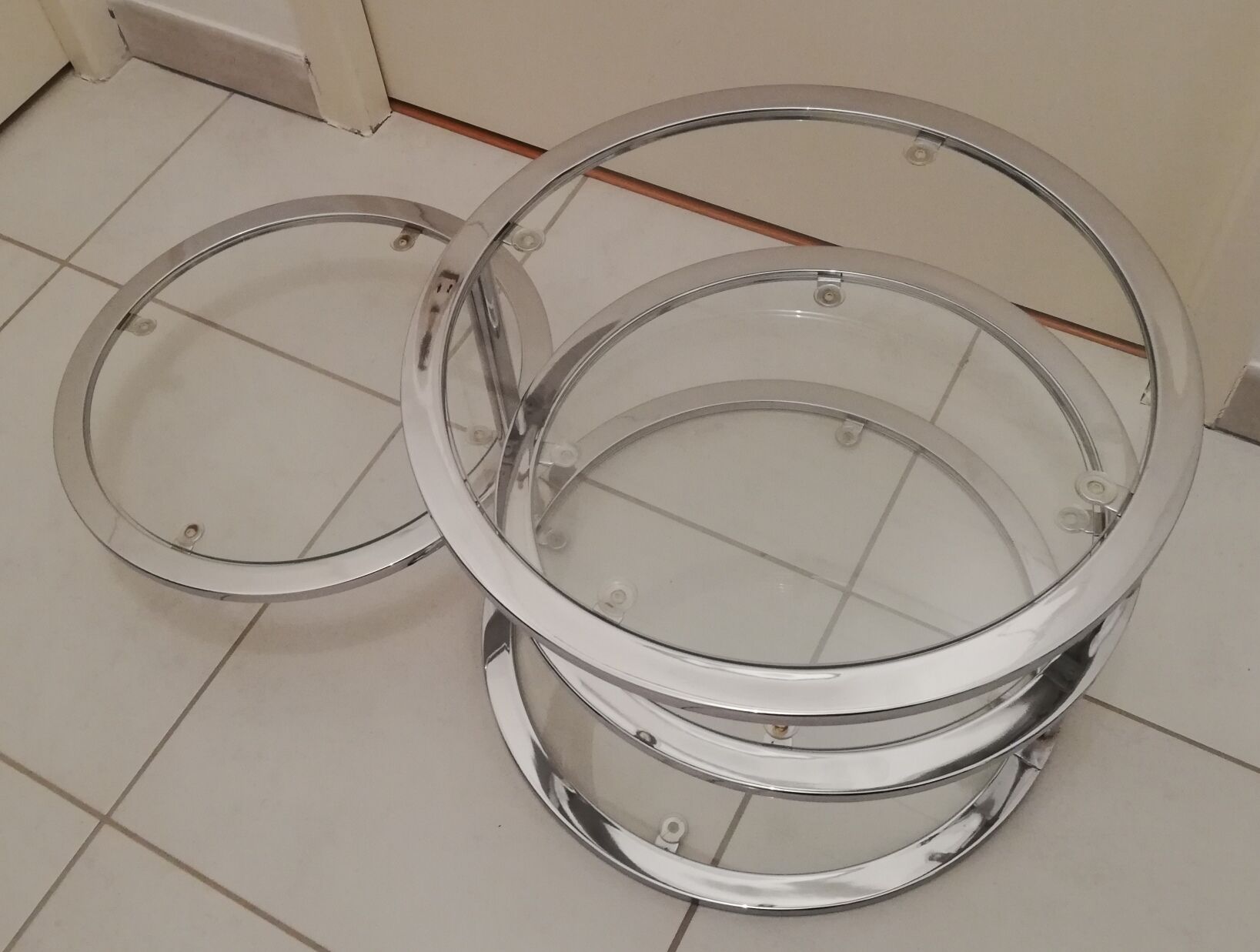 4-tray glass round coffee table