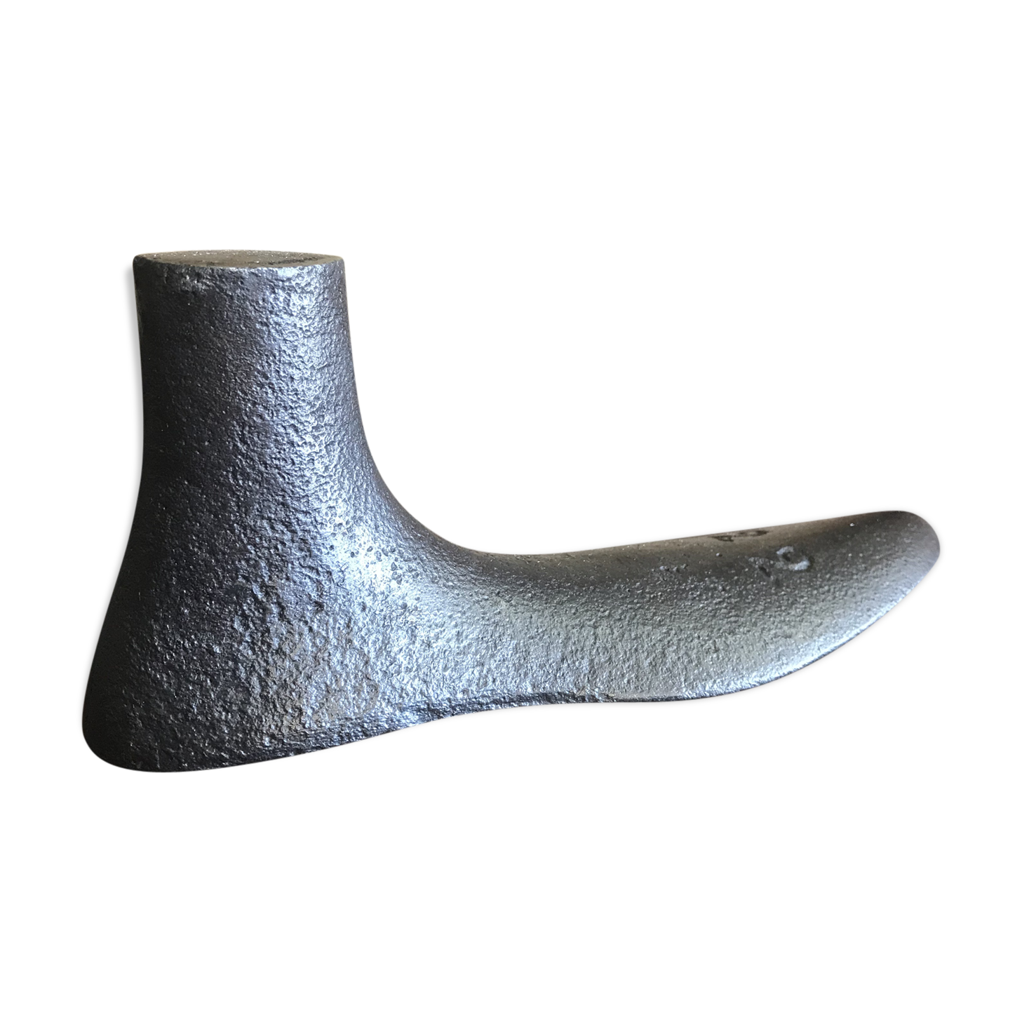 Foot shape vintage metal shoemaker